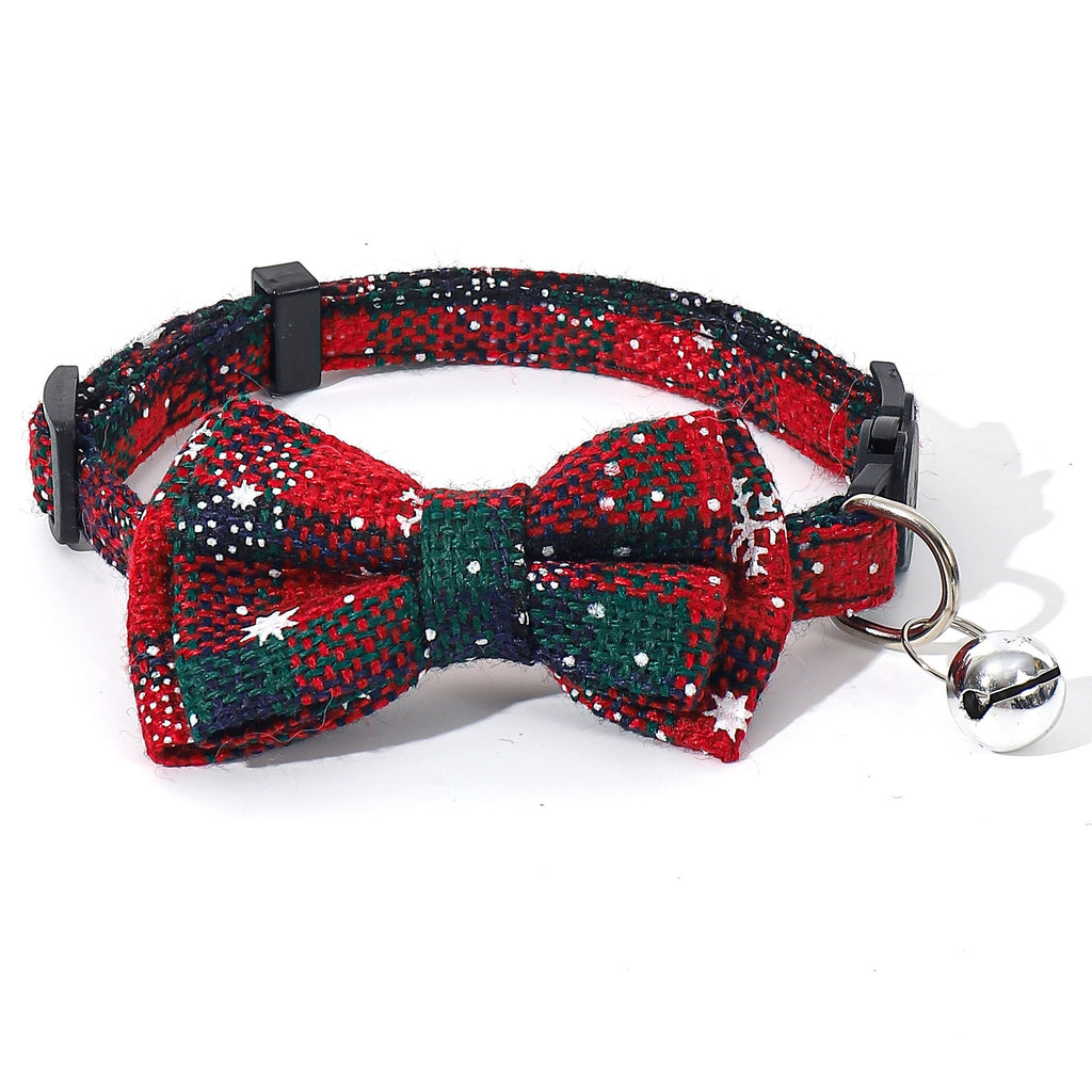 Festive Christmas Cat Collar – Adjustable Bow Tie with Bell, Snowflake Design, Holiday Pet Accessory