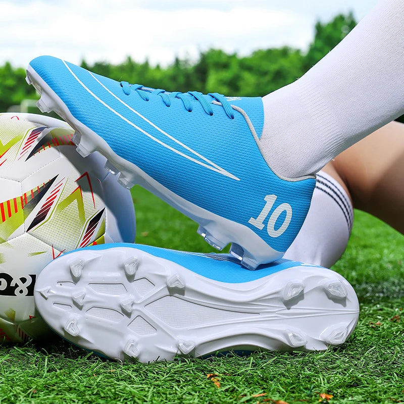 Men's football shoes, casual sports shoes, student training, fashionable and comfortable, ultra-light football boots