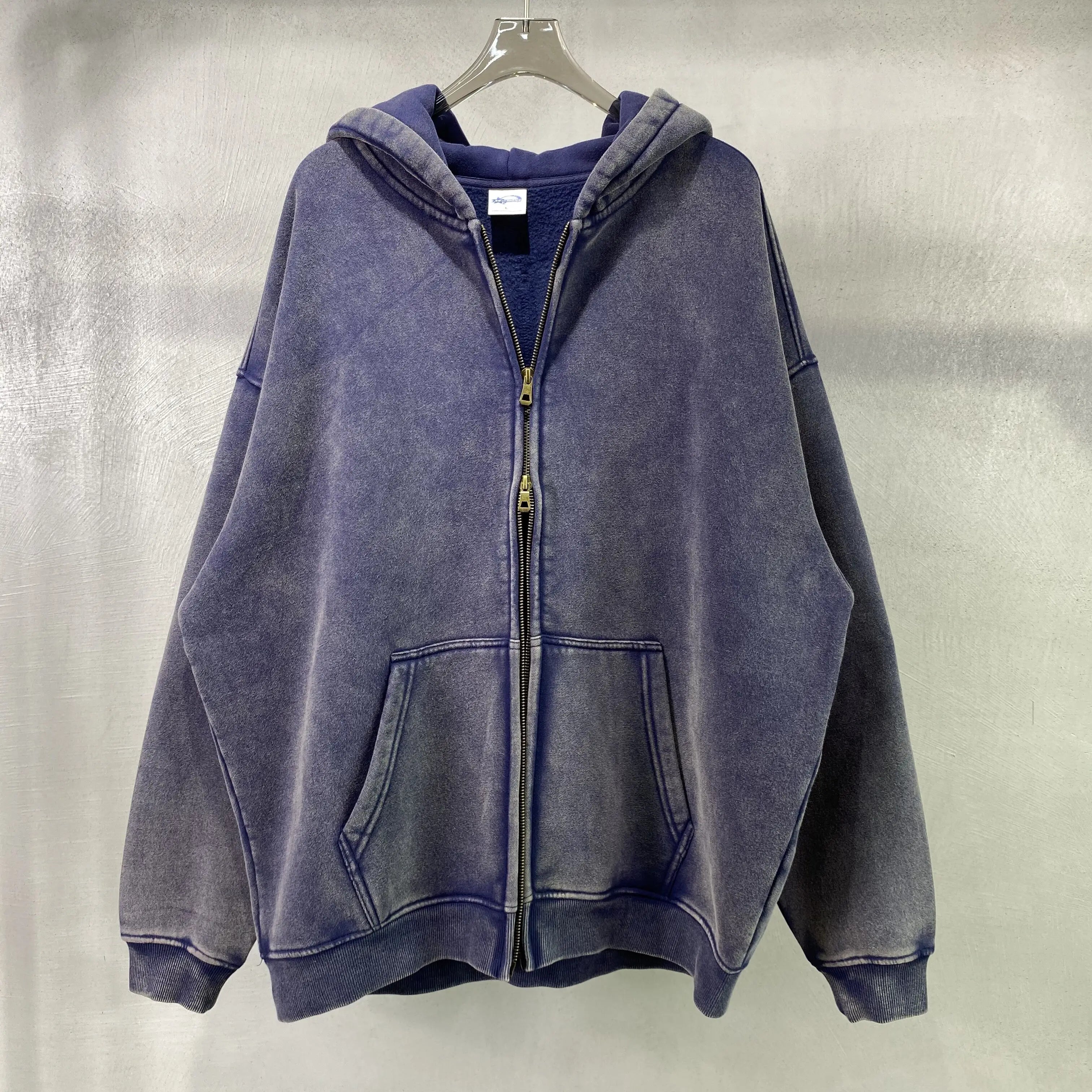 Men And Women: Autumn And Winter Zippered Hoodie