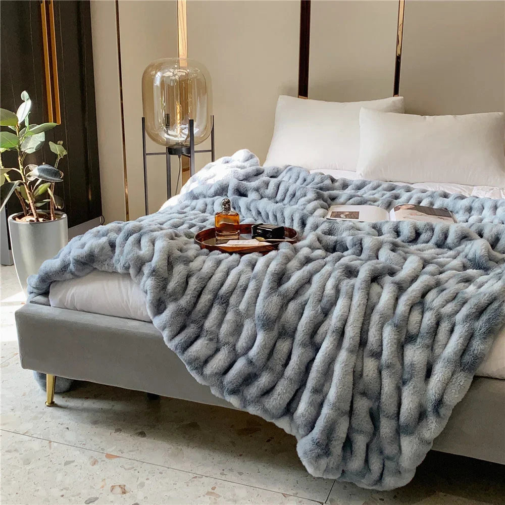 Luxury Winter Faux Rabbit Fur Blanket Soft Thicker Warmth Sofa Throw Blanket High Grade Home Comfortable Warm Blankets for Beds