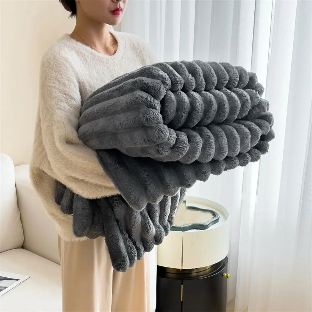 New Ultra Soft Warm Blanket Skin-Friendly Double Sided Throw Blanket Warm Breathable Solid Color Plush Striped Blankets