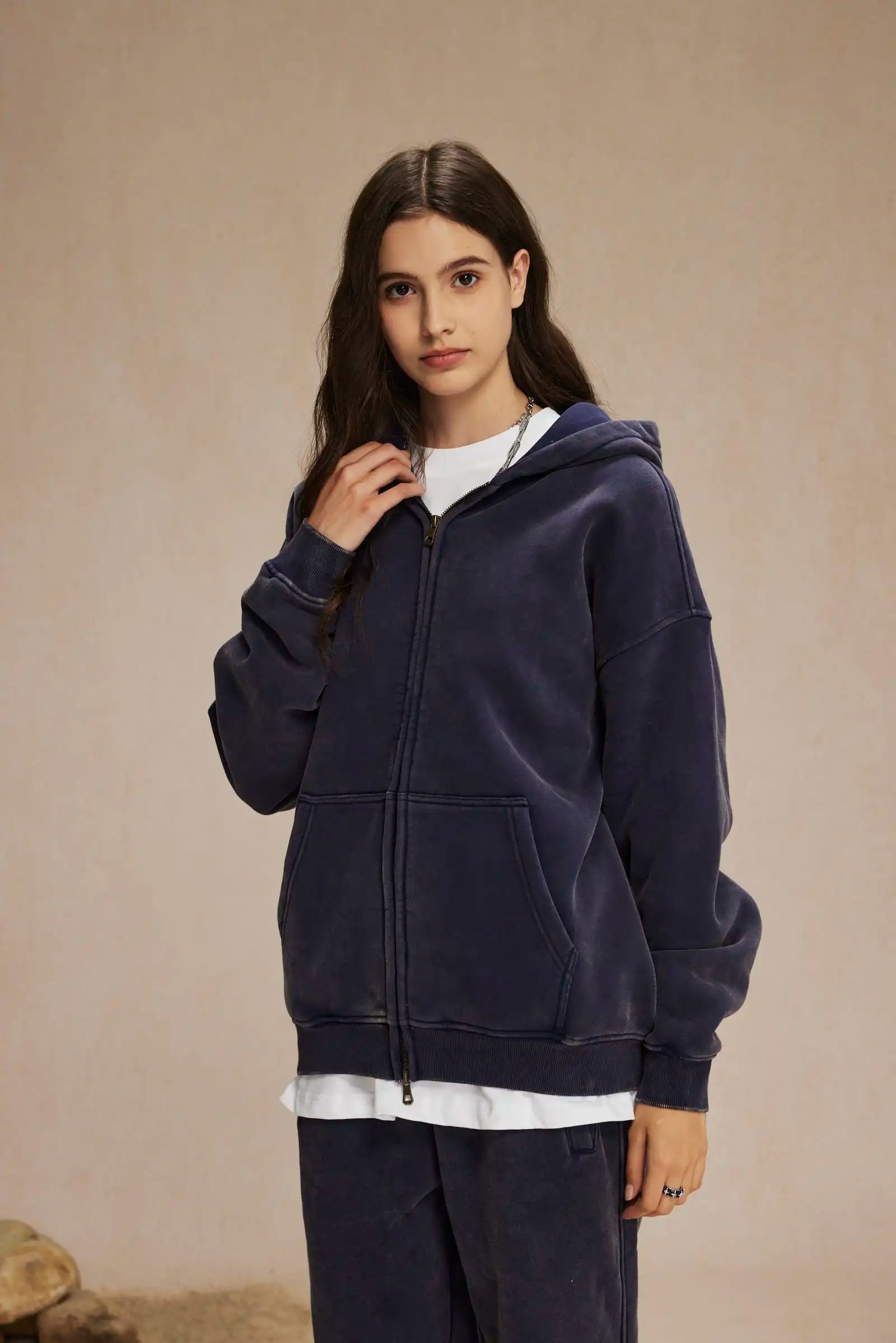 Men And Women: Autumn And Winter Zippered Hoodie