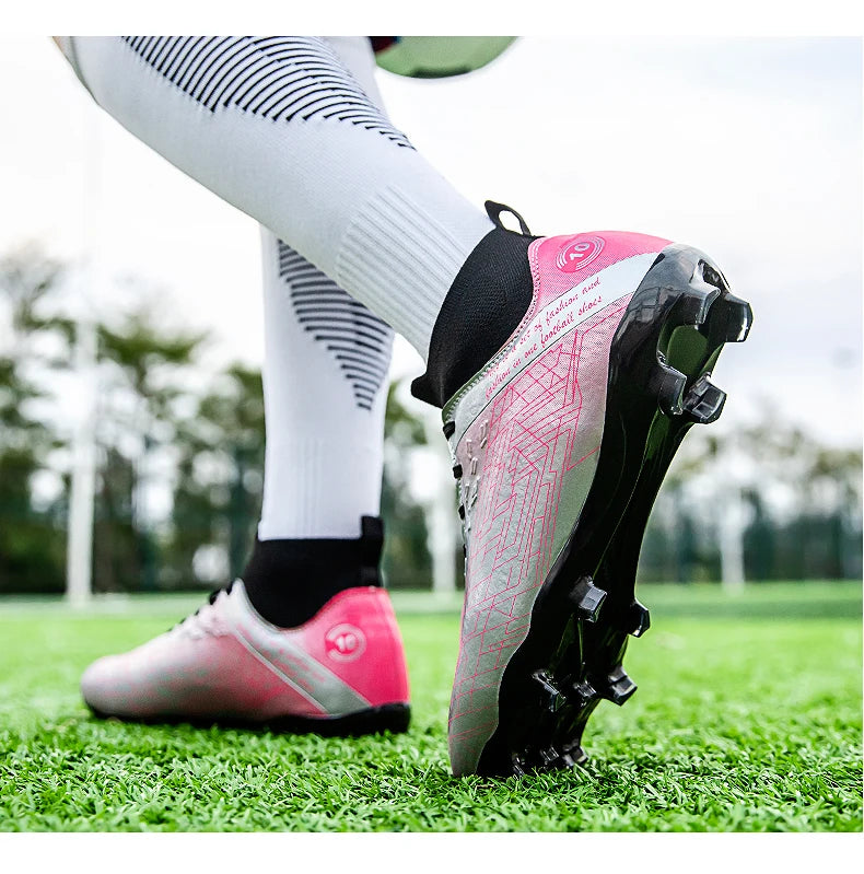 2025 Football Shoes New Men Soccer Shoes Outdoor Non-Slip Professional Football Boots High Ankle Training Shoes Drop Shipping Gr