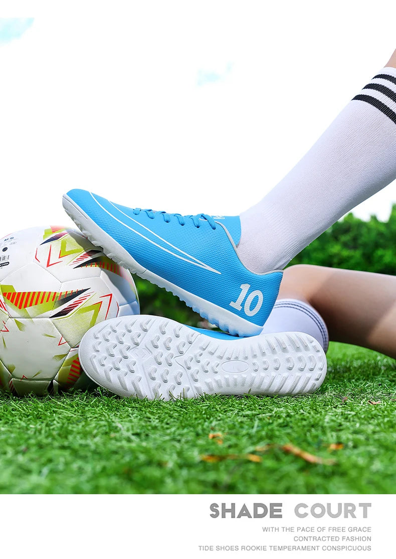 Men's football shoes, casual sports shoes, student training, fashionable and comfortable, ultra-light football boots