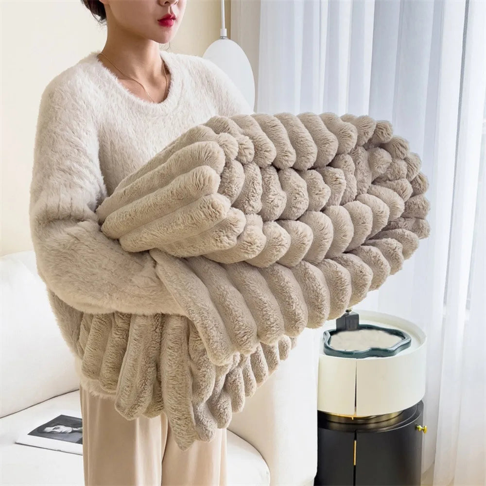 New Ultra Soft Warm Blanket Skin-Friendly Double Sided Throw Blanket Warm Breathable Solid Color Plush Striped Blankets