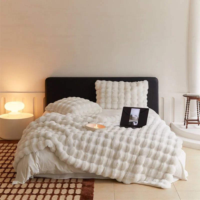 Luxury Imitation Fur Blanket Super Comfortable Blankets for Beds High-end Warm Bed Linen home textiles Bed Decorative покрывало