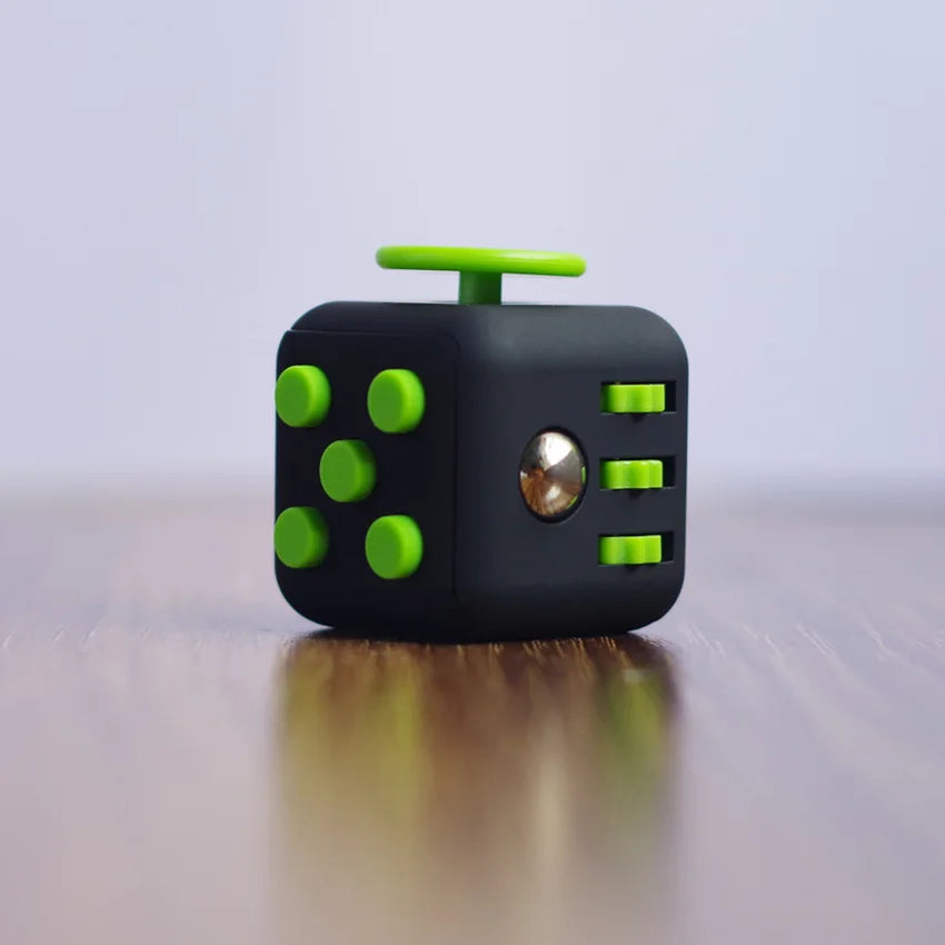 Creative Solid Color Fidget Dice handheld cube Release Stress Autism Anxiety Adult Kids Relief Anti-Stress finger children toys
