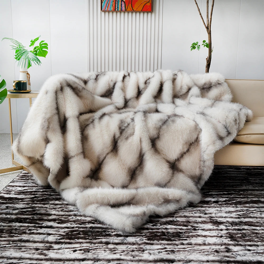 Luxury Faux Fur Blanket High-end Bed  Fox Fur Blankets For Beds Plaid on The Sofa Cover Decoration Home Blankets And Throws